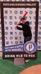 Cash has served as a volunteer for the Portland Diamond Project, the organization behind the effort to bring Major League Baseball to Portland, Oregon.